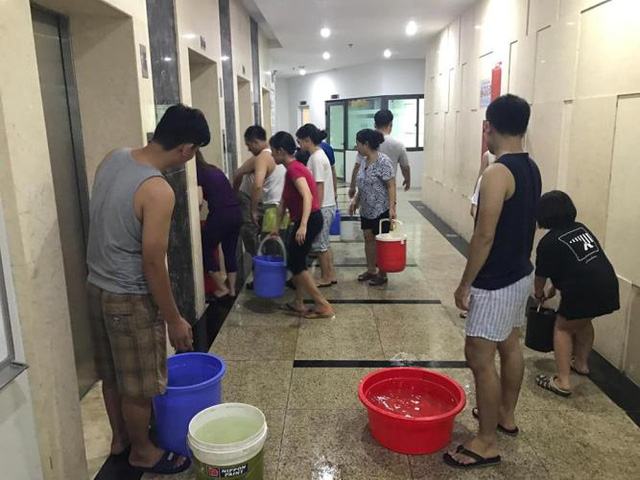 Thực trạng thiếu nước sạch ở chung cư Linh Đàm